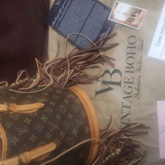 Louis Vuitton Fringe Tote - Picture 3 of 9